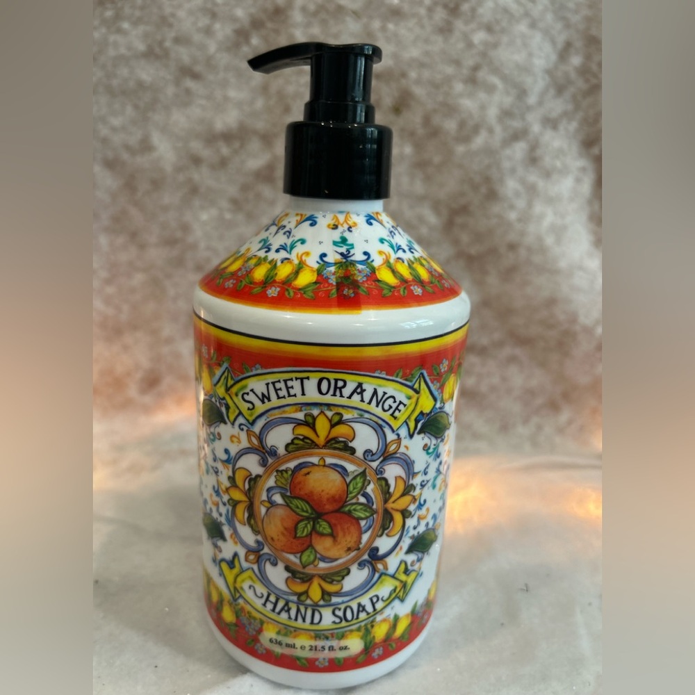 *SWEET ORANGE* Liquid Hand Soap Wash 21.5 fl oz, NEW